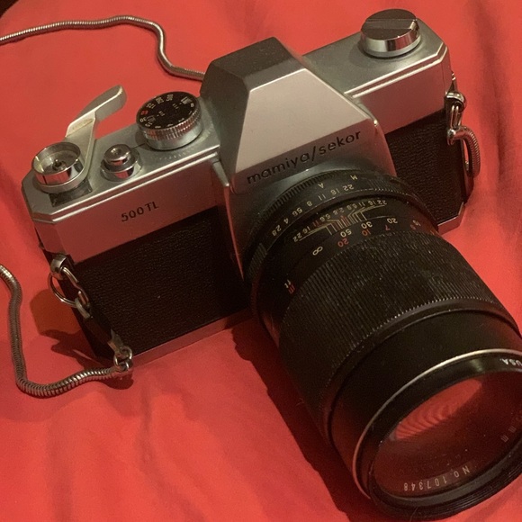 mamiya sekor Other - Mamiya Sekor 35mm Film Camera 500 TL with Metal Strap